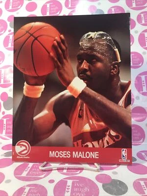 Moses Malone 1990-91 NBA Hoops Action Photos Atlanta Hawks 8 x 10 Photo LN/NM! - Image 1 of 2