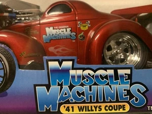 1/18 Muscle Machines Rojo 41 Willys Cupé Diecast con Barra Willie - Imagen 1 de 3