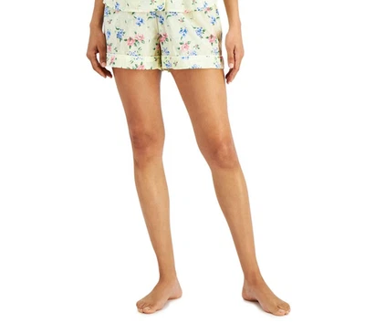 Pantalones cortos Charter Club para mujer de algodón con puntos suizos amarillos talla pequeña Foto 1 de 2