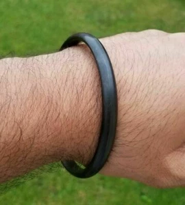 BRAZALETE Negro SARBLOH Hierro Puro Kada Redondo Suave Sikh Singh Kaur Khalsa Kara L2 - Imagen 1 de 12