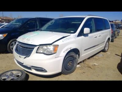 Used Brake Master Cylinder fits: 2011 Chrysler Town & country  Grade A - Image 1 of 4