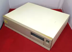 Custodia vuota Acorn A5000 (senza scheda madre, alimentatore, unità o backplane) - Foto 1 di 9