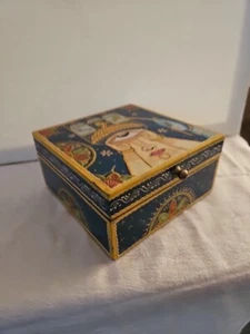 Unique Psychedelic Hand Painted Wooden Trinket Box - Picture 1 of 5