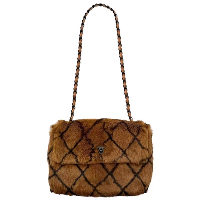 Bolso Chanel Marrón y Negro Piel de Conejo Matelasse Solapa 2000-02 Foto 1 de 4