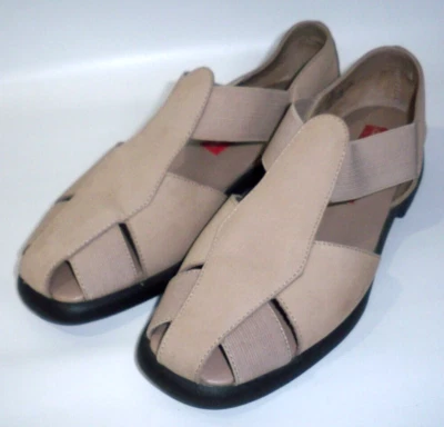 Gloria Vanderbilt Womens Size 7M Fawn Beige Nubuck Leather Sandals New! - Image 1 of 4