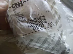 GENUINE CNH 4892867 CAPTIVE WASHER CAP SCREW FOR CUMMINS - Foto 1 di 3