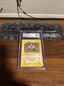 1999 POKEMON BASE SET UNLIMITED #9 MAGNETON-HOLO CGC 8.5 - Picture 1 of 2