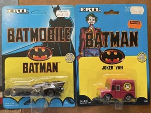 ERTL Batmobile & Joker Van 2497 Die-Cast Model Set 1:43 Scale Mint Carded - Picture 1 of 2