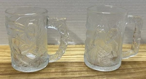 Vintage 1995 McDonalds Batman Forever Embossed Glass Mugs - Set of 2 - DC Comics - Picture 1 of 11
