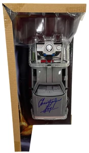 Christopher Lloyd Signed Back to the Future 1:24 Diecast Delorean Beckett - Picture 1 of 4