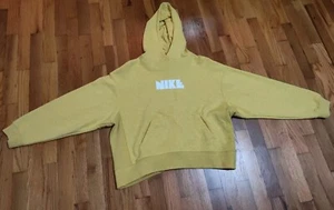 Boys Yellow Nike Sweatshirt Youth Large - Picture 1 of 3