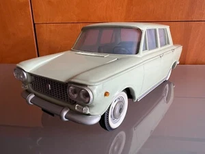 POCHER FIAT 1300 SCALE 1/13 ORIGINALE - Imagen 1 de 19