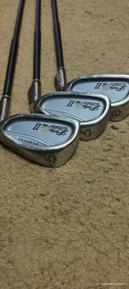 Cobra Lady Cobra 2 Oversize 6 Iron Regular Flex Graphite Shaft Right Handed - Image 1 of 3