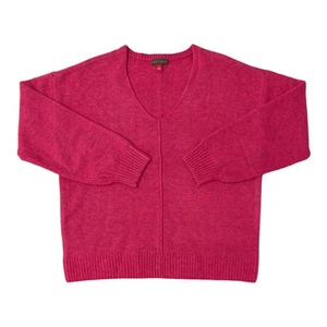 Vince Camuto Women's Long Sleeve Lightweight Warm & Cozy V-Neck Sweater - Picture 1 of 2