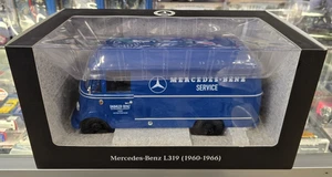Norev Mercedes-Benz L319 (1960-1966) 1/18 Bleu - Picture 1 of 10