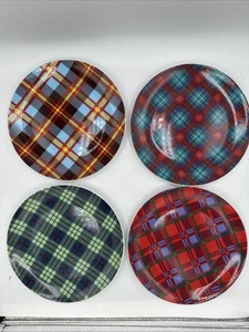 4 PLAID SALAD-DESSERT-LUNCH PLATES Crate & Barrel 8 In 638-192 Not Used - Picture 1 of 7