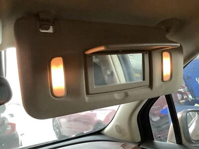 Used Right Sun Visor fits: 2016 Buick Encore w/illuminated Right Grade A Foto 1 de 4