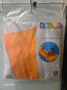 NEW NEON FROST INFLATABLE AIR MAT BY INTEX - Picture 1 of 4