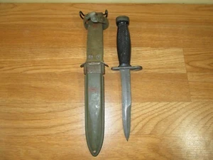 WWII US M3 Military Knife Camillus with Metal M8 Scabbard - Picture 1 of 9