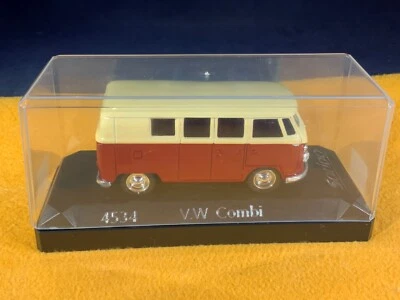 M8-27 SOLIDO #4534 - VOLKSWAGEN V.W. COMBI BUS - FUNDIDO A PRESIÓN ESCALA 1:43 Foto 1 de 4