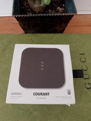 Courant Essentials CATCH:1 Single-Device Wireless Charger - Charcoal - Image 1 of 4