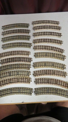 MARKLIN 5120 CURVED TRACKS GERMANY (12) HO SCALE - Image 1 of 4