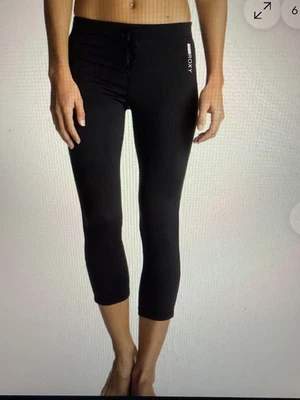 NWT ROXY "Stay On" BLACK CAPRI LEGGINGS WORKOUT YOGA GYM PANTS S $54 - Imagem 1 de 4
