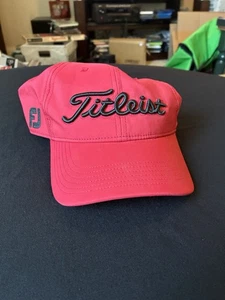 Titleist Hat Cap Hat Strap Back Juniors Footjoy Pro V1 Embroidered Golf Red - Picture 1 of 9