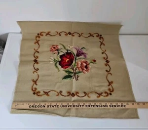 Prestitched Center Floral Needlepoint Canvas 20/10 Weave Penelope 22"x22" 16"des - Picture 1 of 5