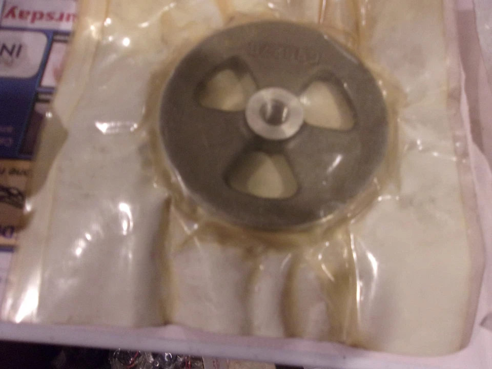 OEM Homelite 69827-1B Cut-Off Saw Blade Drive Pulley for XL-98A - Image 1 of 1