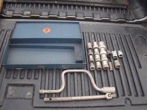 Vintage Indestro 1/2" Steckschlüsselsatz # 3120 mit Drehzahlschlüssel mit Metallkoffer Hergestellt in den USA - Bild 1 von 7