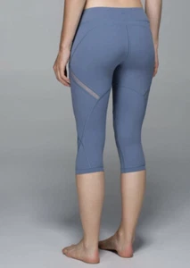 Lululemon Cool to Street Crop Yoga Leggings Sz 6 Blue Mesh Dance Athletic Gym - Picture 1 of 9