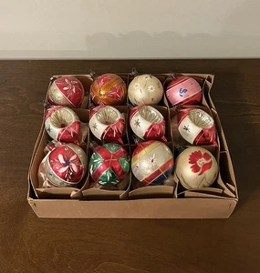 VTG Box (12) Germany & Poland Hand Painted Blown Glass 2.5” Christmas Ornaments - Picture 1 of 23