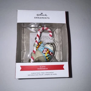 Hallmark Sloth Paresseux in Christmas Sweater Christmas Ornament - Picture 1 of 2