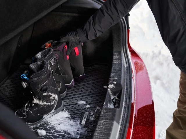 Mazda 3 2019-2025 bandeja de carga de goma - hatchback de 5 puertas BCKNV0360A Foto 1 de 1