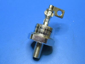 (1) IR 154KR30A DIODENBOLZENHALTERUNG - KEINE HARDWARE - NEU / UNBENUTZT NOS JETZT AUF LAGER - Bild 1 von 8