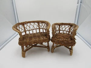 Vintage kleiner geflochtener Rattan Puppenstuhl - Bild 1 von 3