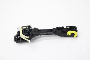 2015-2021 SUBARU WRX SOPORTE MANIJA PUERTA EXTERIOR TRASERO IZQUIERDO OEM - Imagen 1 de 6