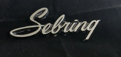 Vintage 1971-74 Plymouth Sebring Emblema Peça OEM # 3612859 Chrysler Mopar - Imagem 1 de 4