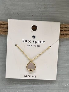 Kate Spade Everyday Spade Emaille Mini Anhänger O0RU3073 (creme) Neu mit Etikett - Bild 1 von 4