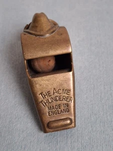 Silbato de latón vintage The Acme Thunderer con guisante de corcho hecho en Inglaterra - Imagen 1 de 7