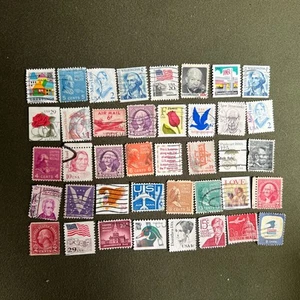 Vintage Lot of 40 Postage Stamps (1013) - Picture 1 of 5