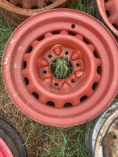 15 inch artillery wheel 6 lug chevrolet chevy gm fleetline deluxe low rider 1938 - Image 1 of 2