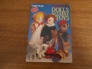 FAMILY CIRCLE - TREASURY OF DOLLS & CUDDLY TOYS - GOOD CONDITION - - Picture 1 of 24