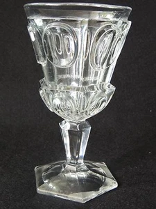 Très beau verre / gobelet sur pied en cristal fort dans le gout de Saint Louis - Picture 1 of 5