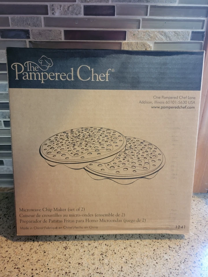 Pampered Chef Microwave Chip Maker NIB Free Shipping - Image 1 of 1