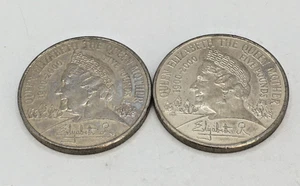 2000 Five Pound Coin £5 HM The Queen Mother 100 Year Birthday 2 Pieces CN9 P692 - Picture 1 of 8