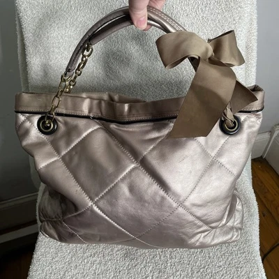 Bolso de mano Lanvin Amalia Cabas acolchado de piel de cordero con correa de cadena Foto 1 de 4