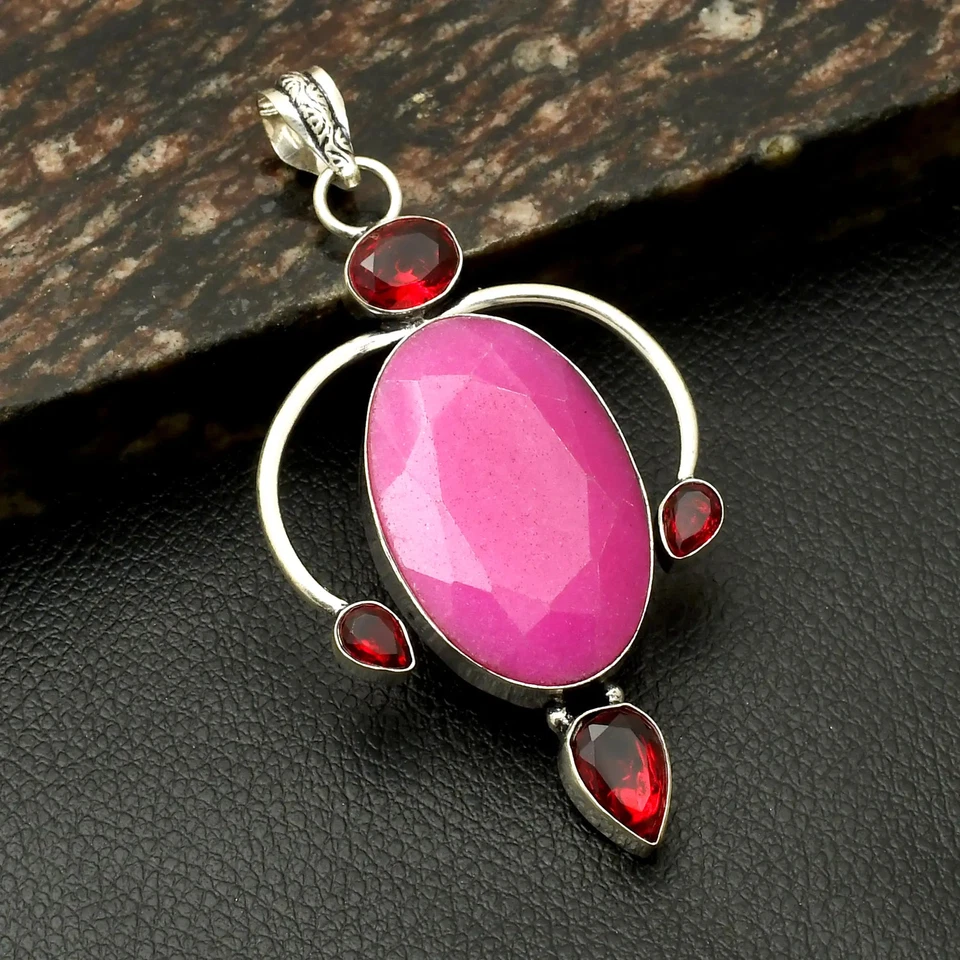 Joyería colgante étnica hecha a mano de piedras preciosas granate rubí simulado 3,2" AP-43744 Foto 1 de 1