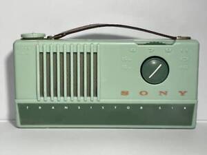 Sony Transistor Six Vintage Radio Light Green TR-66 Tokyo Tshusin Kogyo 